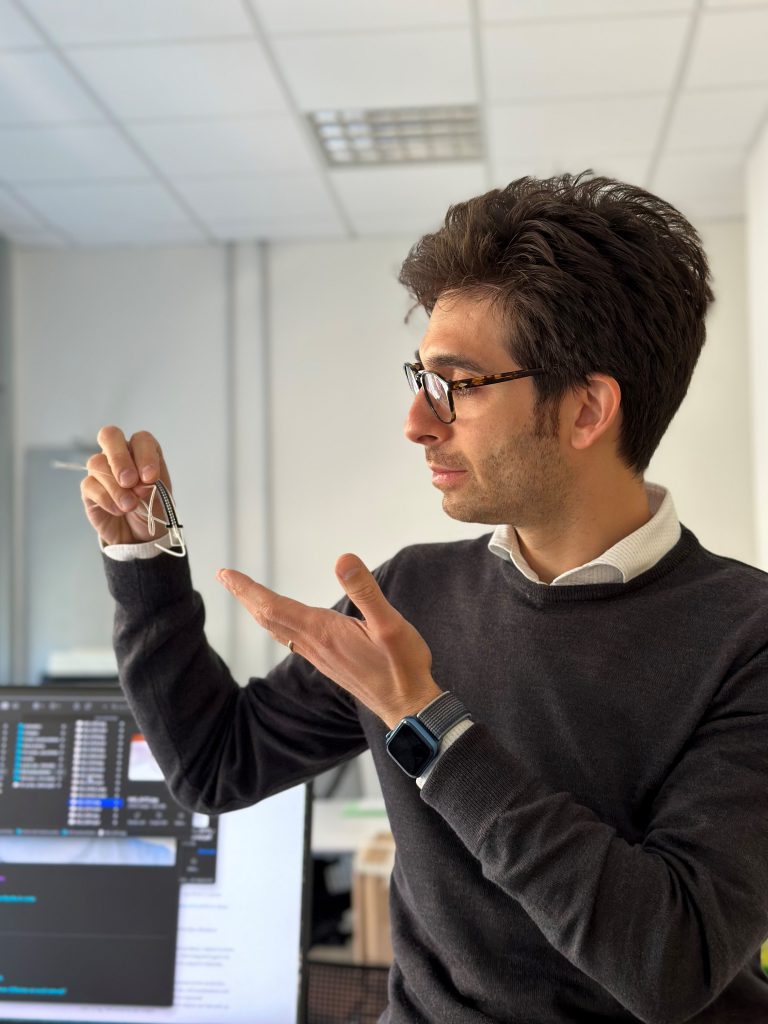 Prof. Cacucciolo in the lab